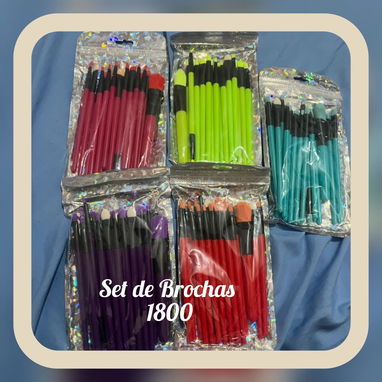 💄 Vendo Maquillaje – Bases, sombras, labiales, rÃmel – Varios tonos y marcas 💋 - Img 123858510
