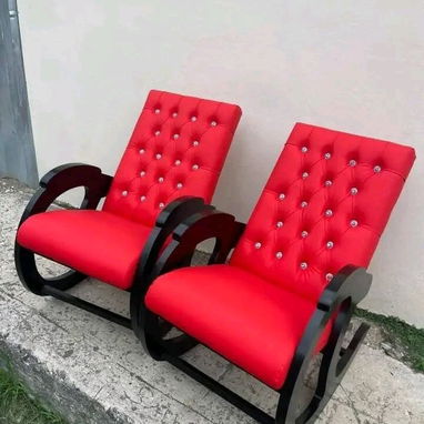 Interesados llamar al 58879086 inf.. o contactar por Whatsapp o messenger. - Escáparates y gabetero.  - Juego de sala. - 3/10