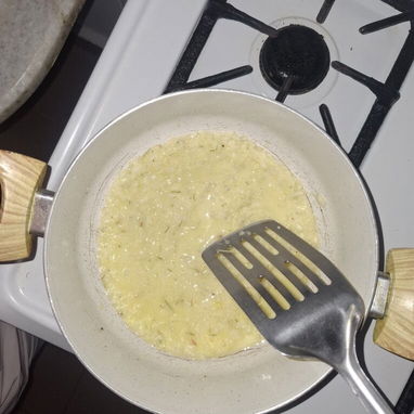 "Croqueton de pollo70%30%bechamel,Sabor casero." - 5/8