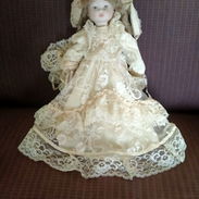 Muñeca de porcelana fina - Img 57592899