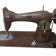 Máquina de coser - Img 54739484