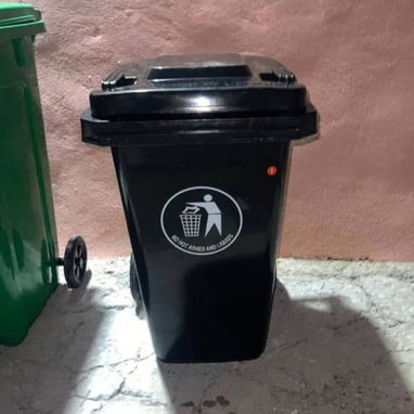 ‼️Cestos de basura / Tanques de basura resistentes con tapa y ruedas Entrega GRATIS‼️ - Img 117691084