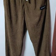 Pantaloneta de terciopelo talla M - Img 56760279
