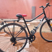 Bicicleta Btwin 26 cuadro hembra de uso en buen estado - Img 57492038