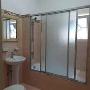 Se Vende Excelente Casa de 2 Plantas. En Playa - Img 56793664