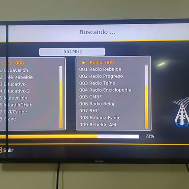 Televisor SAMSUNG 42 pulgadas y cajita RUNCH - 3/5