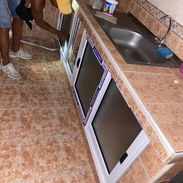 Tus mejor opción para tu marquetería de aluminio aquí con nosotros llamar al 1 número ya ctc 👇✔️ haga su pedido ☎️✔️ - Img 57242508