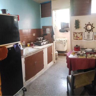 Vendo en La Coronela 230 y 27 / teléfono 53880446) - 2/5