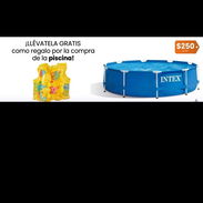 PRODUCTO DE PLAYA CON SU CHALECO DE REGALO POR LA COMPRA DE LA PISCINA PARA REFRESCAR EL VERANO EN CASA - Img 55020678