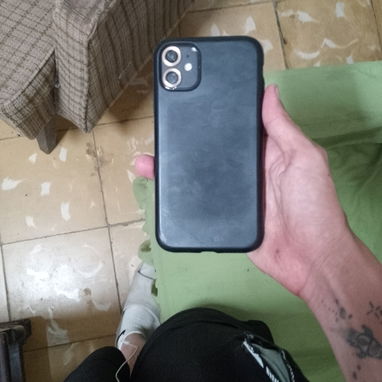 En las fotos están los detalles vendo o cambio es libre de todo y tiene su fase ide - Img 121624496
