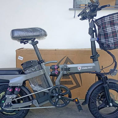 🚲 A12 2026 — Especificaciones - 2/7