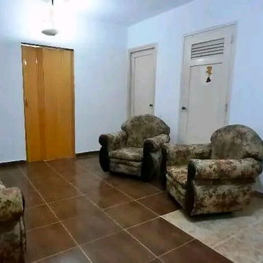 💥 GG-149 | ¡OPORTUNIDAD EN PLAYA! APARTAMENTO DE 3 CUARTOS SE DEJA TOTALMENTE EQUIPADO POR 33000 🔑 - 4/8