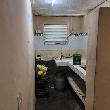 Se vende casa en párraga no se va la corriente - 7/10