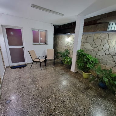 🏠 Renta de Casa En La Playa De Guanabo.🏖️ Ubicada a 1 cuadra y media de la playa. 📱Reservas: +5355284821 - Img 120820773