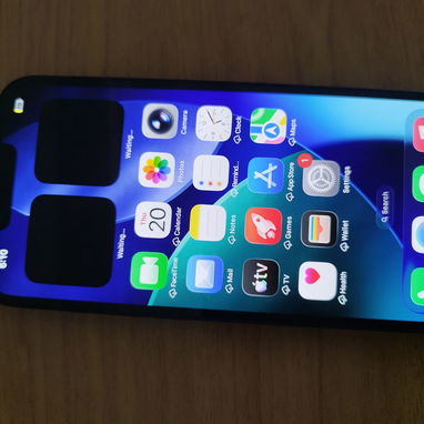 iPhone 16e nuevo - 3/5
