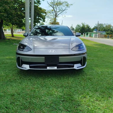Vendo o negocio yhundai IONIQ 6 eléctrico del 2025 - Img 122993813