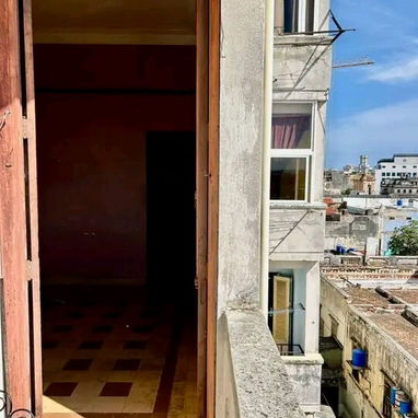 Venta de apartamento habana vieja - Img 122597961
