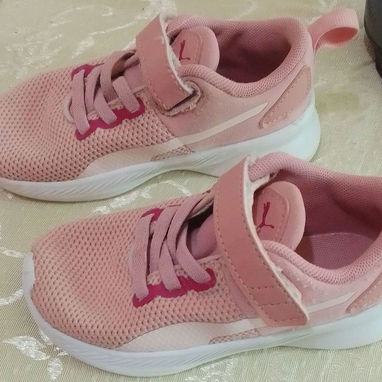Tenis excelente estado para niñas 2-3 años - Img 108189658