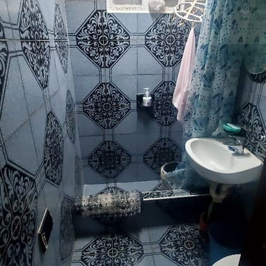 Tengo casa puerta calle independiente de placa libre cerca de la ceguera ,maternidad y el lido en 12mil ajustables  Cons - Img 121973999