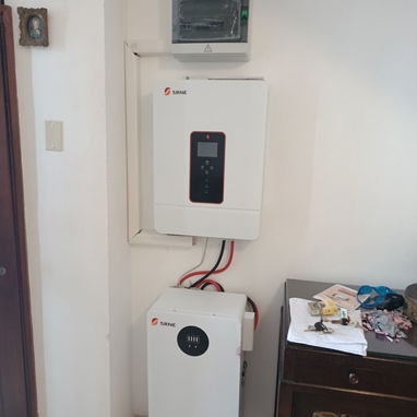 Instalación sistema fotovoltaico, baterías, inversores, paneles - 3/4
