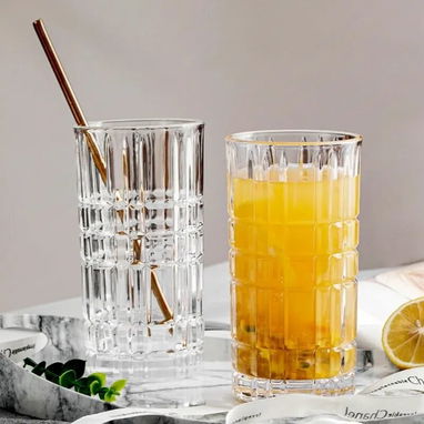 Juego de 6 vasos de bebida,  TH 13 usd - 2/3