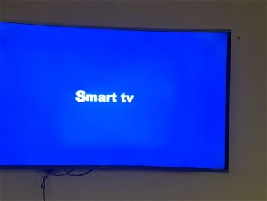 Tv led curvo 55 BlackPoint 4 k , smart tv, con Sistema  Android   53318171 - Img 66437851
