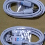 CABLE IPHONE ENTRADA USB CARGA RÁPIDA 2.1 A MIDE 1 METRO (MARCA 1HORA) - Img 54986402