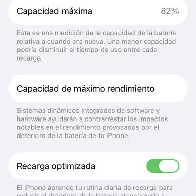 En las fotos están los detalles vendo o cambio es libre de todo y tiene su fase ide - Img 121624458