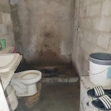 Se vende casa situada en el cerro - 5/10