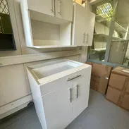 Muebles de cocina diferentes modelos bases y aéreos en MDF hidrófugo importado blanco - Img 52170489