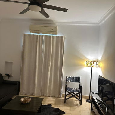 Se vende magnífico apartamento con todo adentro, llegar y vivir. Vedado, 25 y J - Img 108360017