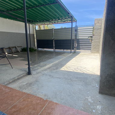 Venta de casa 3/4 con Garaje (Reparto Bahía) - Img 122246598