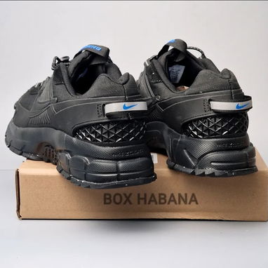 Nike Zoom Vomero Roam #40 Precio 60 usd VEDADO - 3/3