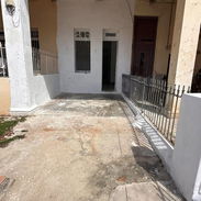 Apartamento puerta calle en el vedado - Img 58347645