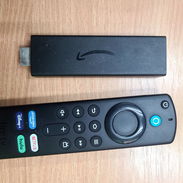Vendo Fire TV Stick!!Solo le falta cable de alimentación.30 usd. Escribir 53587313 - Img 55956365