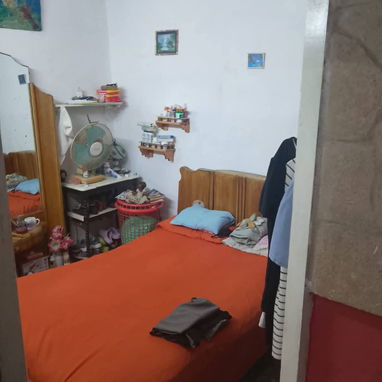 $16.000usd. Ajuste con $ en mano. En venta casa de 2 plantas en Marianao. A 2 cuadras de 51 y a 2 de 114. 🛑No se va la - Img 122987218