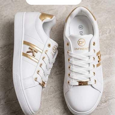 Zapatos para niños y adultos - 7/10