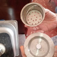 Se vende fregadero con accesorios - Img 55822204