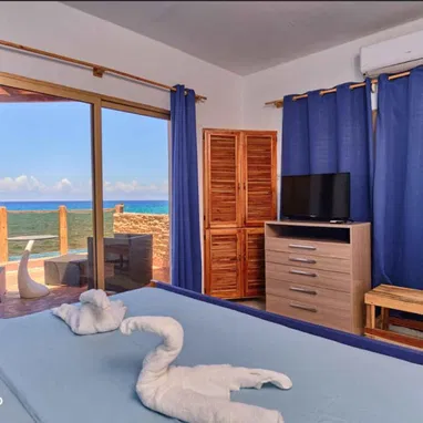 📱 Espectacular Villa de Lujo con Jacuzzi, Piscina y Acceso Directo al Mar - Img 116121770