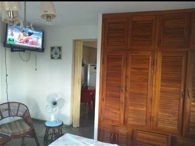 Renta de apartamento de 1 habitación,portal,sala en Guanabo,56590251 - Img 62352121