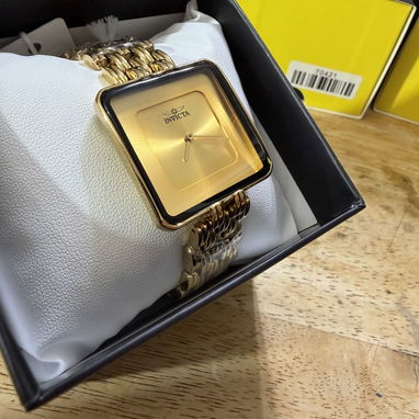 Relojes Invictas de mujer y hombre - 12/20