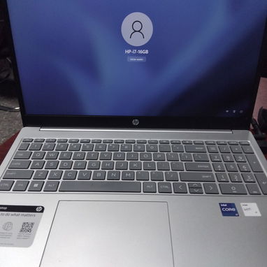 HP Laptop 15-fd0xxx | Intel Core i7 13ª Gen | 16GB RAM | SSD 1TB | Windows 11 Pro - 5/8