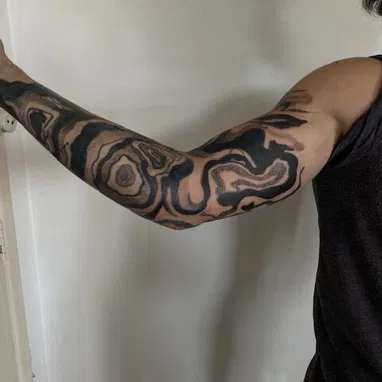 Si llevas meses diciendo “quiero tatuarme” pero no lo haces… este es el momento 👀🔥 - 2/10