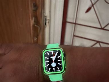 Manilla y marco fluorescente Para Apple Watch 42/44/45/49mm! Use algo diferente. - Img 64645098