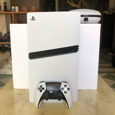 Vendo o cambio ps5 PRO - 3/4