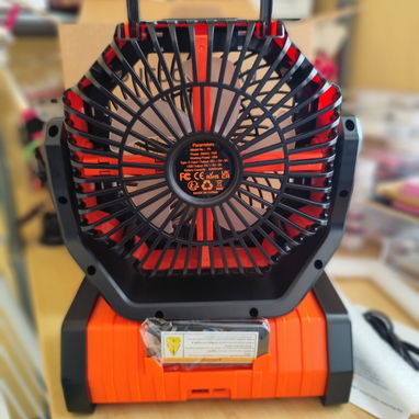 Ventiladores recargables F6 - 2/3