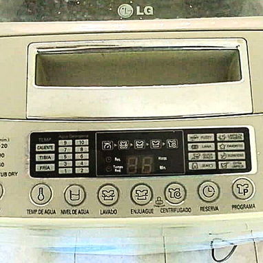 !!GANGAA!! Lavadora LG automática 8.6Kg; de uso, perfectamente funcional. - Img 111440184