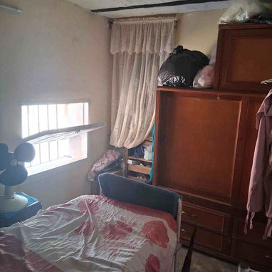 ¡¡¡Casa con puerta a calle en Centro Habana !!! - Img 121776676
