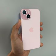 iphone 15 con 100 de batería Sim física venta o cambio x iPhone menor y vuelto Rosa - Img 55245890