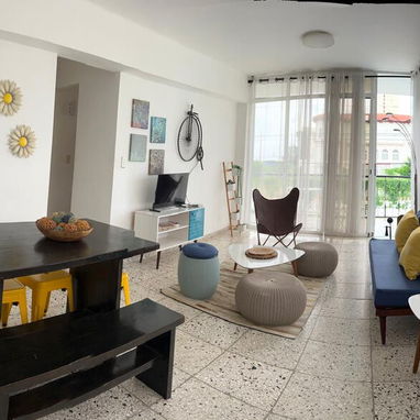 Renta lineal ( apartamento en el vedado ) calle calzada - Img 123856552